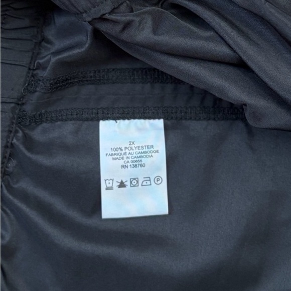 NWOT, Penningtons, Plus Size Athletic Shorts, 2X, Black - Picture 6 of 8